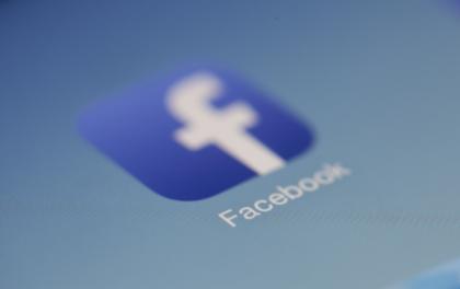 Facebook logo.